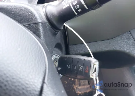 2015 Kia Sportage Lx z USA, uszkodzony, nr VIN KNDPB3AC6F7670218